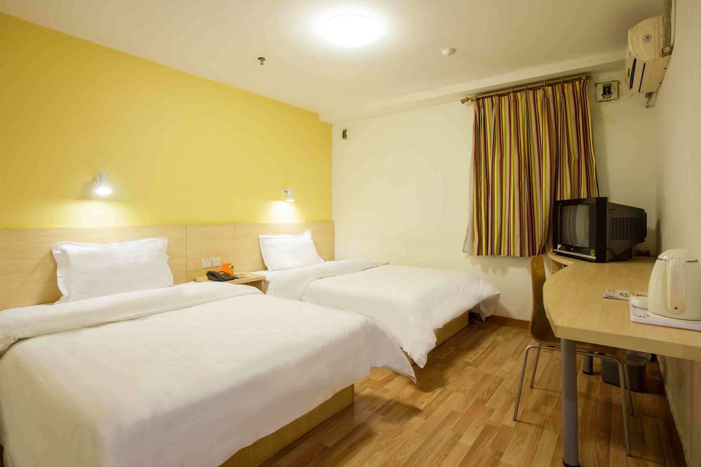 7Days Inn Shang Mei Lin Shenzhen Room photo