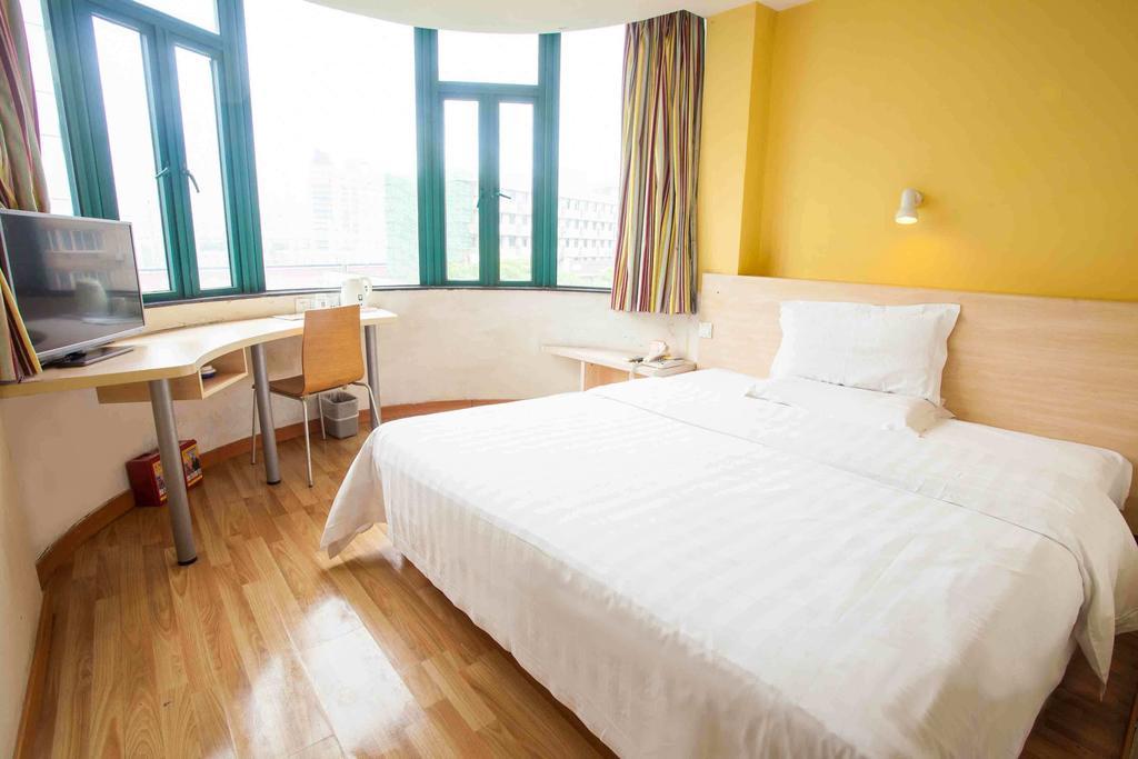 7Days Inn Shang Mei Lin Shenzhen Room photo